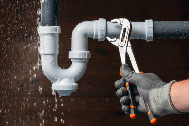 Professional Drain Cleaning technician working in Beachwood, NJ